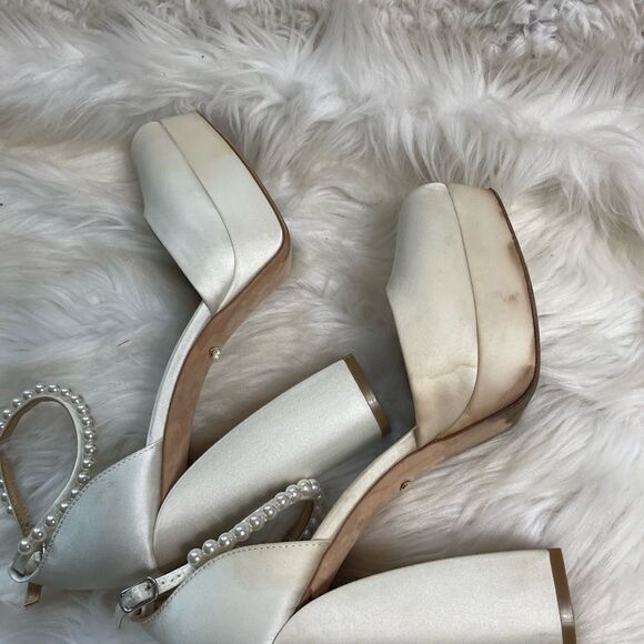Badgley Mischka Felixa satin fabric white ankle pearl strap platform heels SZ8 - Picture 10 of 13